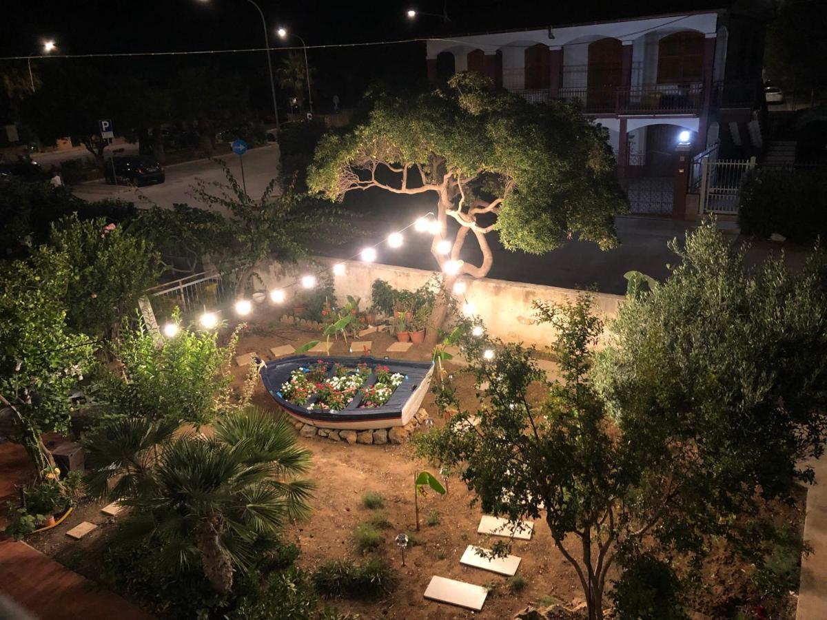 B&B Il Colibri San Vito Lo Capo Luaran gambar